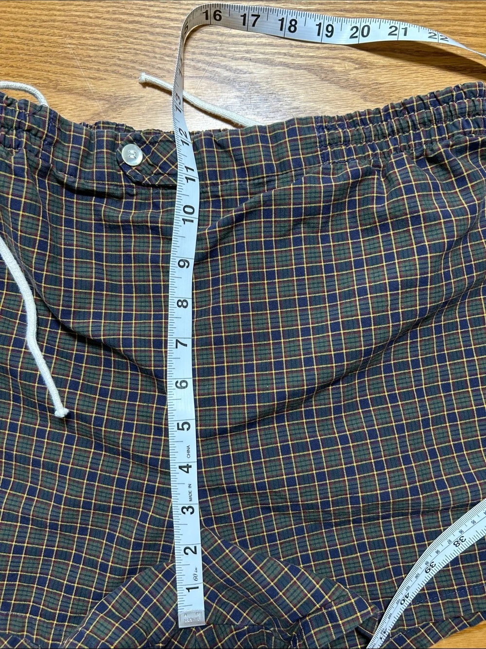 Jantzen Navy Plaid Elastic Waist Shorts with White Drawstring